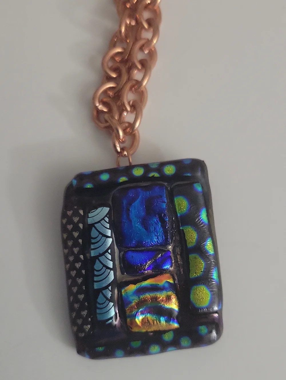 NWOT Dichroic Glass  Rose Goldtone Chain Necklace B